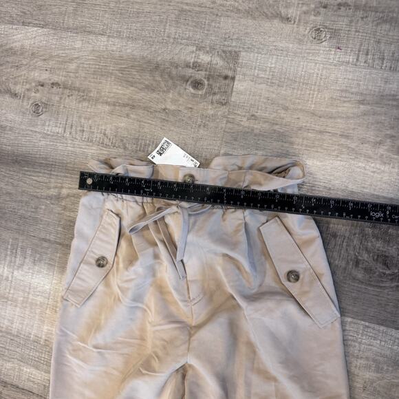 H&M Women’s Paperbag Trouser Pants Size 8 Tan/Khaki Elastic Waist New With Tag - Picture 6 of 7